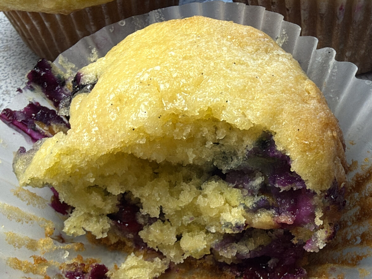 The Best Blueberry Muffins recipe You ever need 61f28b2c 6288 4183 95af b077e5658731