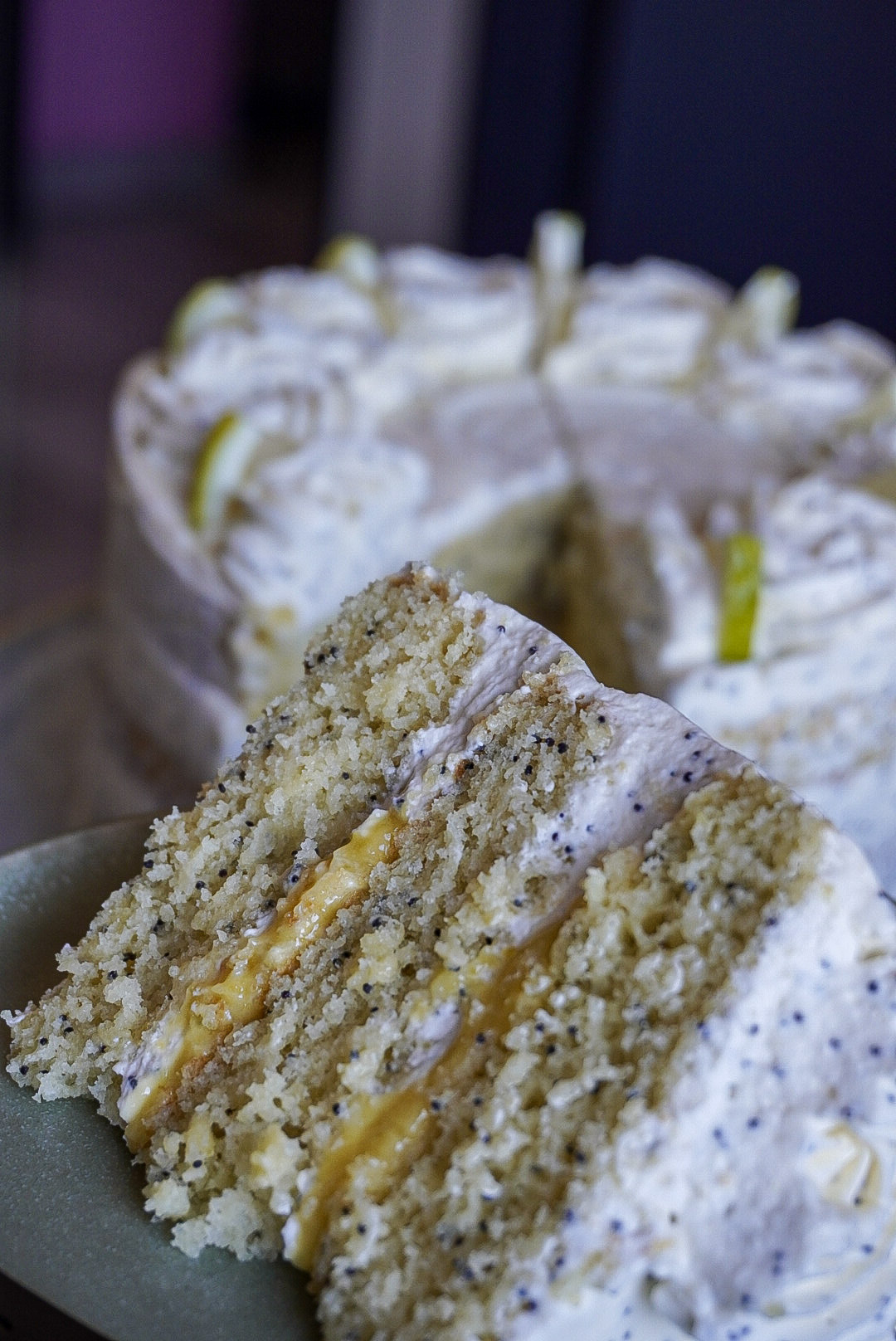 Lemon Poppy seed Cake with Lemon Curd and Fresh Cream lemon poppy seed cake