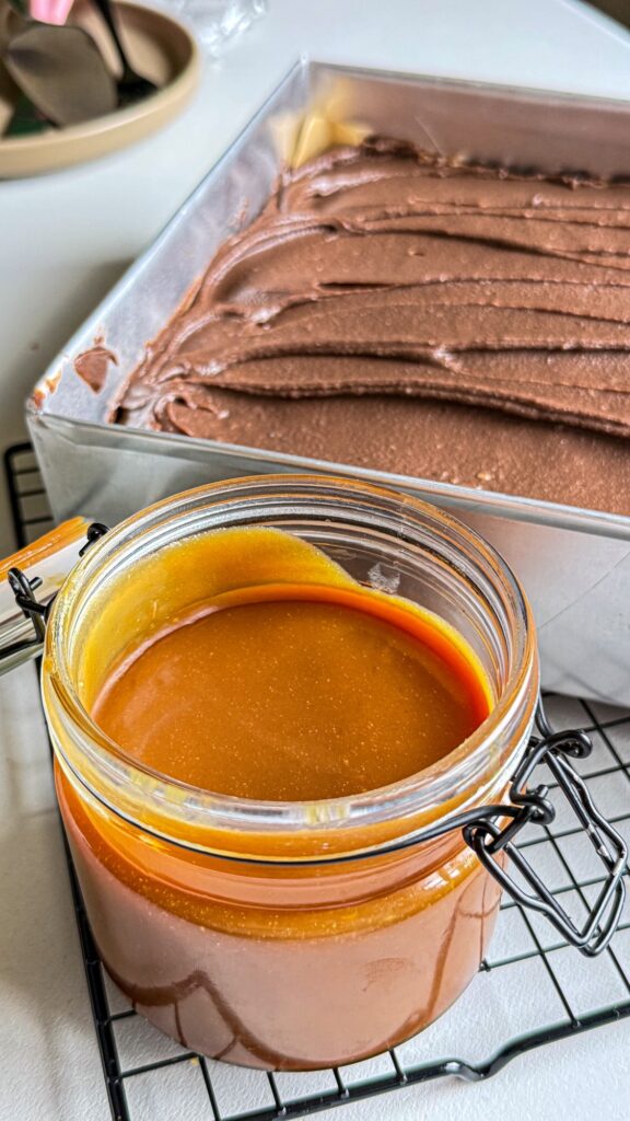 Not My Cup of Tea: Salted Caramel Chocolate Cake assembling