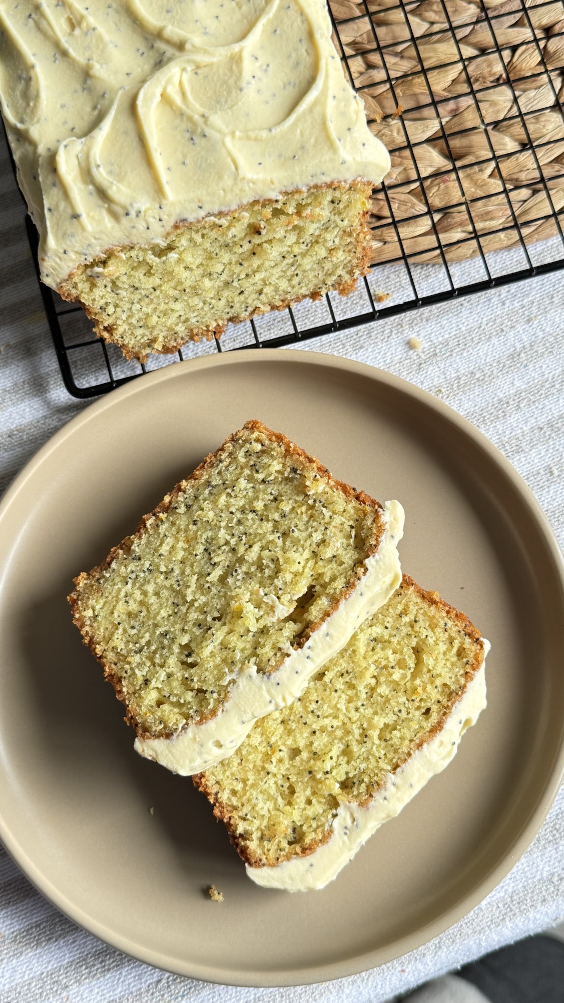 Orange Poppy Seed Loaf with Cream Cheese Frosting img 4661.jpg